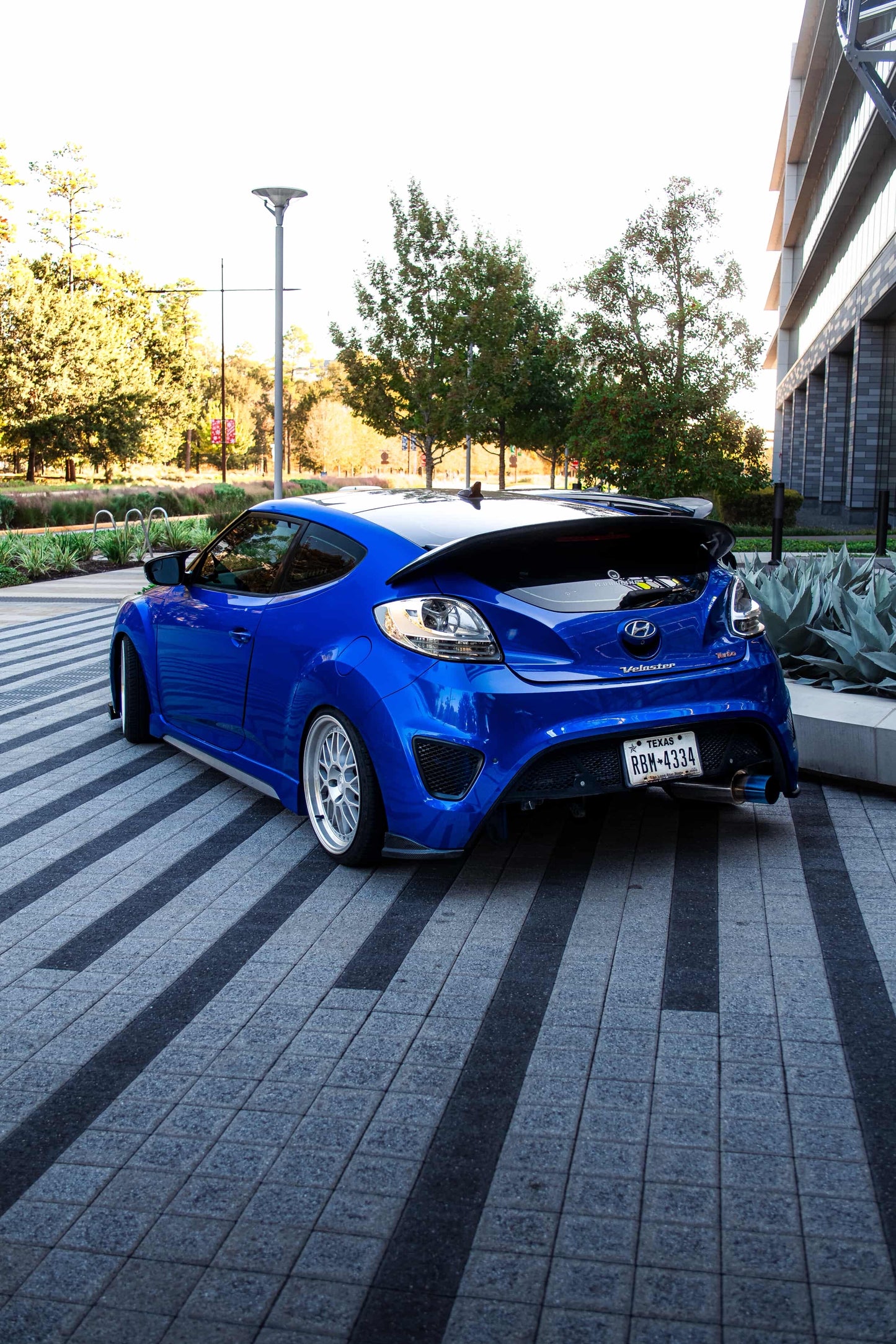 2013-2017 Veloster turbo rear lower bumper With lower cutout